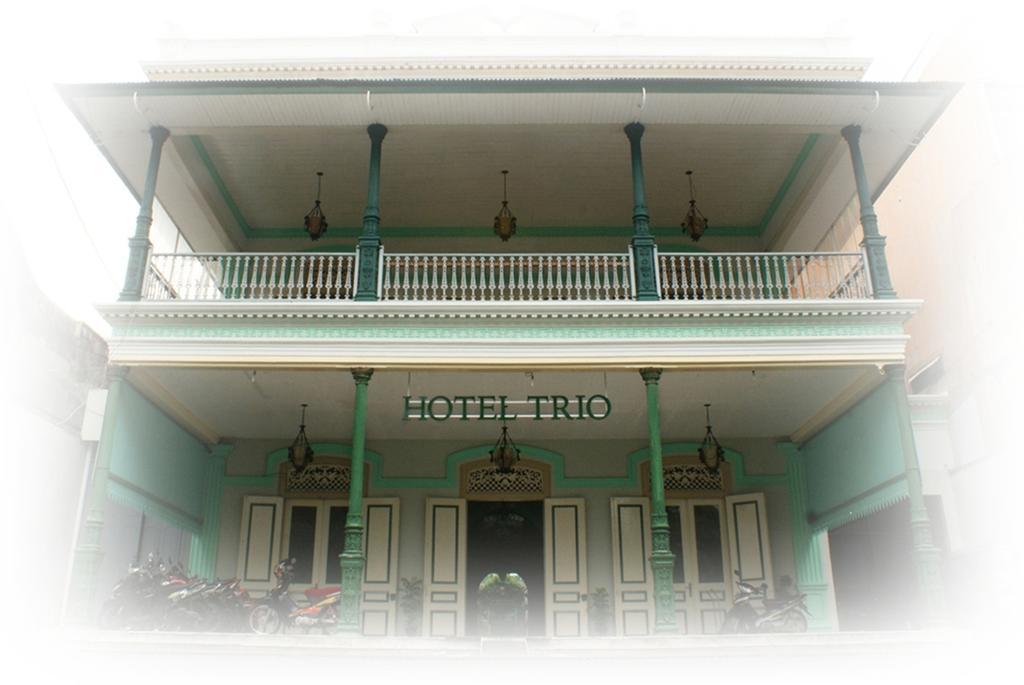 Hotel Trio Surakarta  Екстер'єр фото